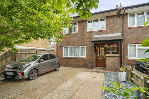 3 bedroom end of terrace house for sale, Glenforth Street, London