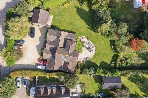 Willowburn Bear Lane, North Moreton, Didcot, OX11 9AS