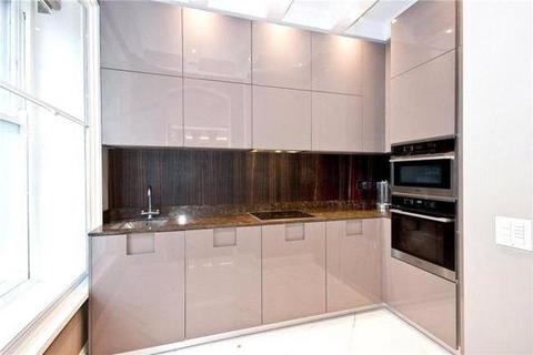 Knightsbridge SW1X