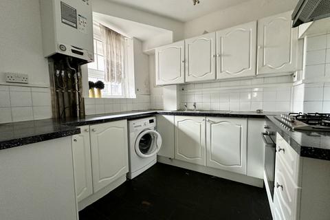 2 bedroom flat for sale, Lycette House, New Park Road, Brixton Hill, SW2