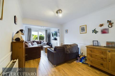 3 bedroom end of terrace house for sale, Lammasmead, Broxbourne EN10