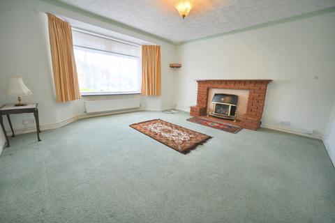 3 bedroom semi-detached house for sale, Kinfare Drive, Wolverhampton WV6