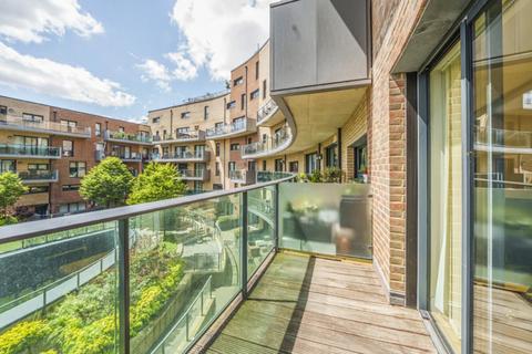 1 bedroom flat for sale, Maltby Street, Southwark