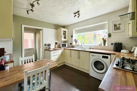 39 Owain Glyndwr, Kinmel Bay, Rhyl, LL18 5FE