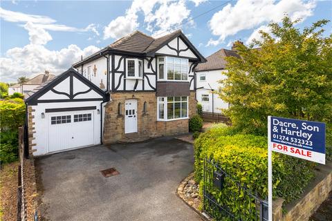 3 bedroom detached house for sale, Greencliffe Avenue, Baildon, Shipley, BD17