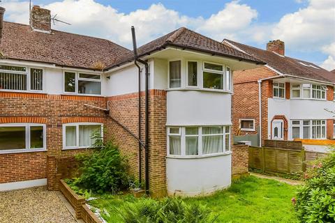 2 bedroom maisonette for sale, Kingsley Grove, Reigate, Surrey