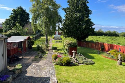 3 bedroom bungalow for sale, The Hyde, Purton, Swindon, Wiltshire, SN5