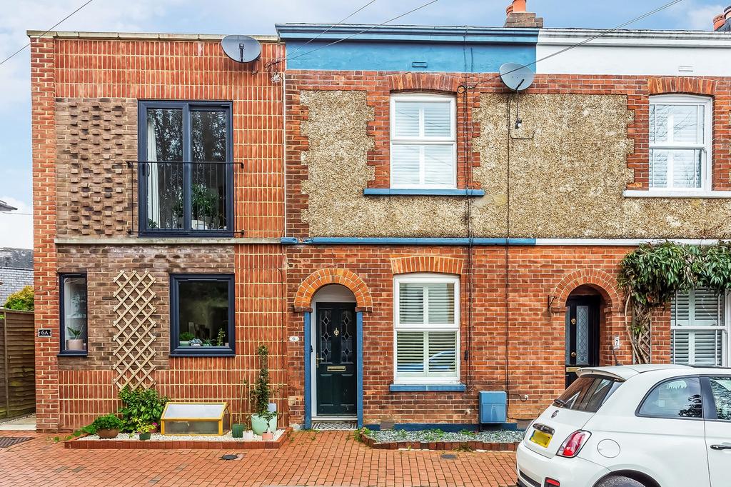 Polesden Road, Tunbridge Wells, TN2 2 bed terraced house for sale £