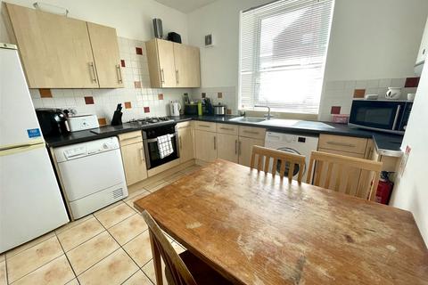 5 bedroom terraced house to rent, Myddleton Street, Carlisle, Cumbria, CA1