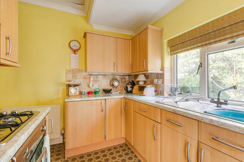 6 Haddon Grove, Sidcup, DA15 8NA