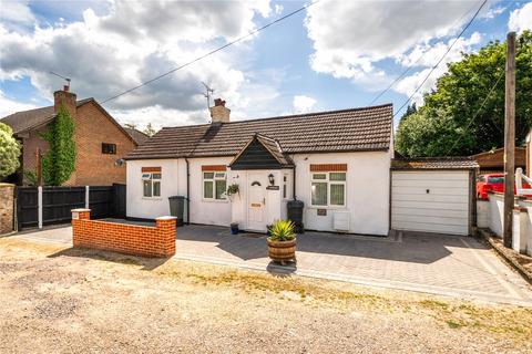 2 bedroom bungalow for sale, Pinewood Road, Ash GU12