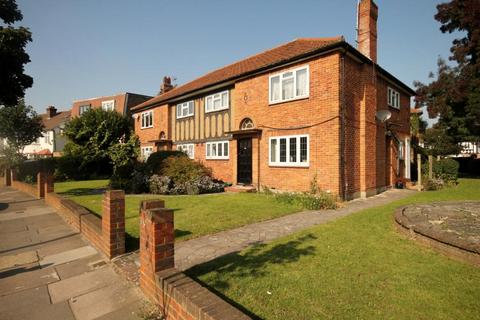 2 bedroom maisonette to rent, Popes Lane, Ealing, W5