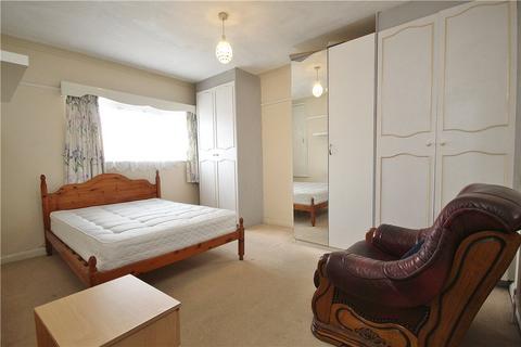 2 bedroom maisonette to rent, Popes Lane, Ealing, W5