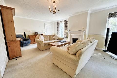 4 bedroom detached house for sale, Weymouth