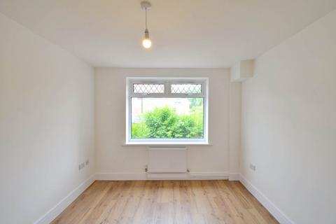 1 bedroom in a house share to rent, Beechen Drive, Fishponds