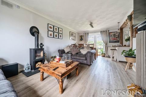 4 Salhouse Drive, Swaffham, PE37 7SJ