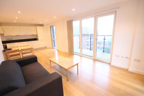 2 bedroom flat to rent, Rivington Apartments, Slough.