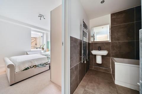 1 bedroom flat for sale, High Wycombe,  Buckinghamshire,  HP13