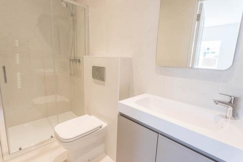 3 Kings Road, Ascot, SL5 9AD