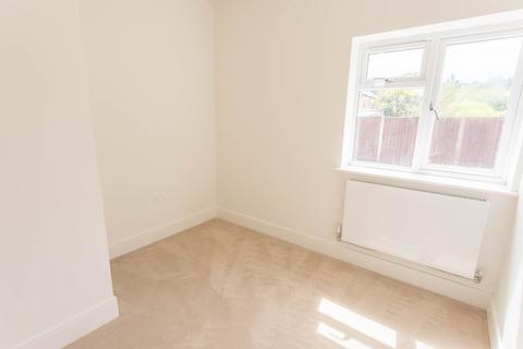 3 Kings Road, Ascot, SL5 9AD