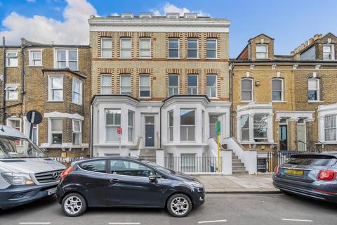 1 bedroom flat for sale, Chivalry Road, Battersea