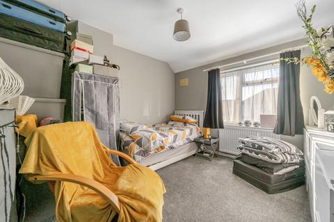 7 Spencer Road, Reading, RG2 8TW