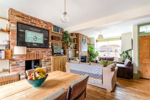 3 bedroom terraced house for sale, Nesbitt Road, Brighton BN2