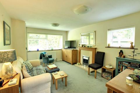 2 bedroom end of terrace house for sale, Hoblands, Haywards Heath, RH16