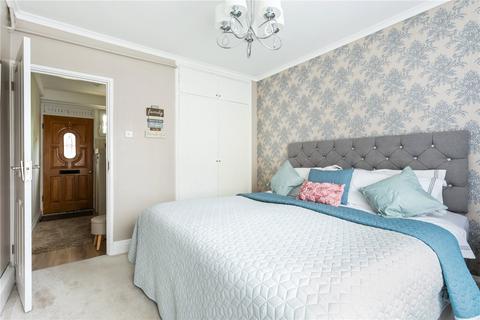 4 Derbyshire Street, London, E2 6HJ