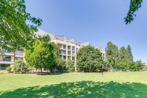 1 bedroom apartment for sale, Espalier Gardens, London, NW6