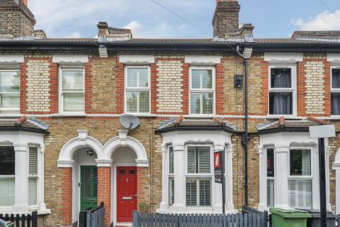 6 Aitken Road, London, SE6 3BG