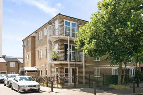 1 bedroom apartment for sale, Dorton Close, Peckham, London