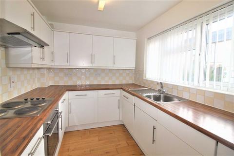 3 bedroom semi-detached house to rent, St Johns Street, Aylesbury HP20