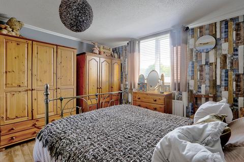28 Hornbeam Close, Ormesby, Middlesbrough, TS7 9PN