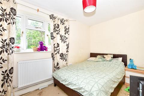 3 bedroom end of terrace house for sale, Sycamore Drive, East Grinstead, West Sussex