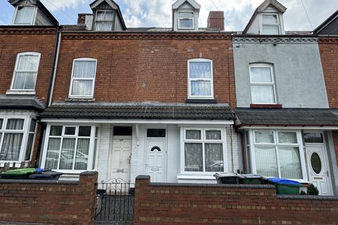 4 bedroom terraced house to rent, Montague Road, Smethwick B66