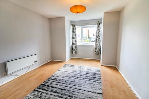 3 bedroom apartment for sale, Greencroft, Clockhouse Road, Farnborough , GU14