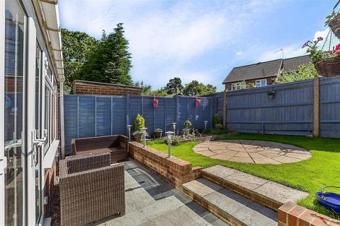 12 Acre Close, Haywards Heath, RH16 4NT