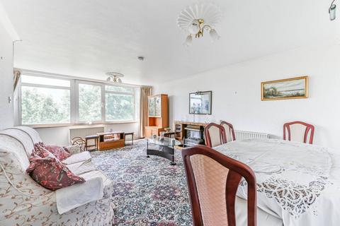 10 White Lodge, London, SE19 3HS