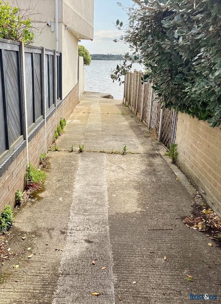 Slipway Lane