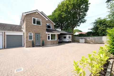 3 bedroom link detached house for sale, Kestrel Close, Marchwood SO40