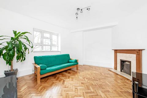 3 bedroom flat to rent, Gray Street, Southwark, London, SE1