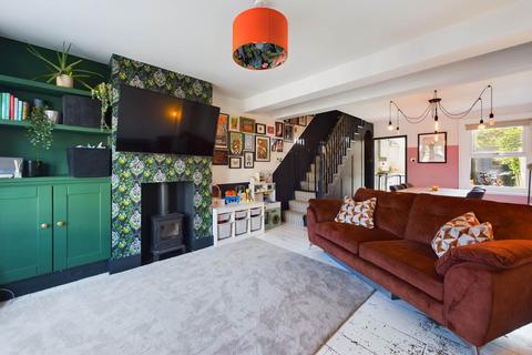 2 bedroom house for sale, Orchard Street, Apsley