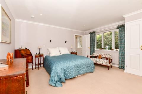 Stoneleigh Misling Lane, Stelling Minnis, Canterbury, CT4 6DE