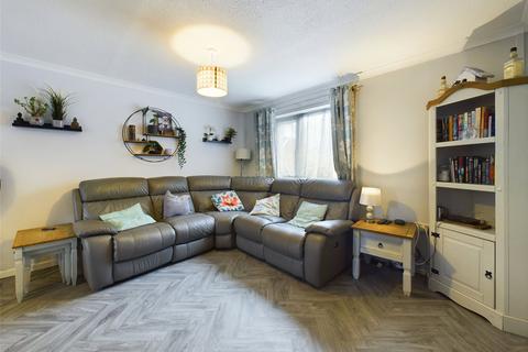 43 Foxglove Close, Abbeymead, Gloucester, GL4 4DX