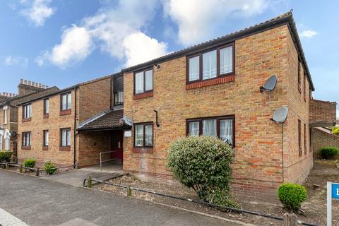 2 bedroom apartment for sale, Burford Road, LONDON, SE6