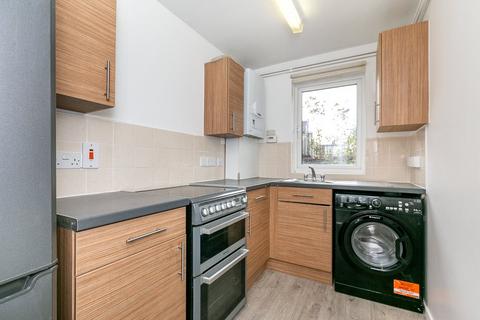 2 bedroom apartment for sale, Burford Road, LONDON, SE6