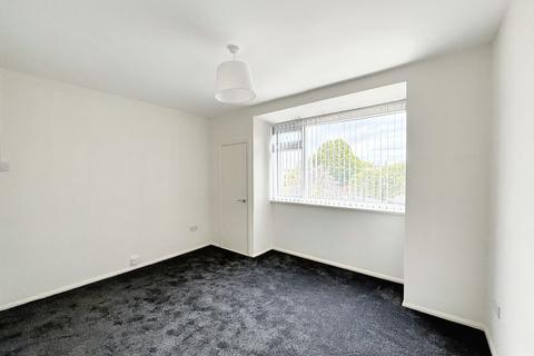 1 bedroom property to rent, Woodsend Road, Manchester M41