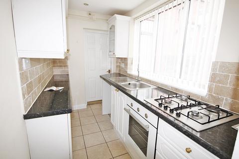 2 bedroom terraced house to rent, Amelia Street, Warrington, WA2