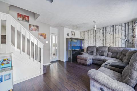 25 Hampton Drive, Grange Park, Swindon, SN5 6EU